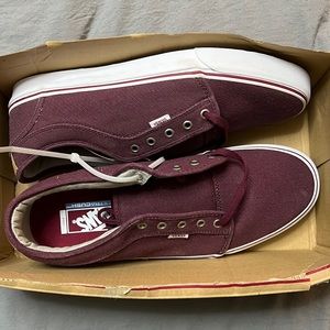 NEW WITH TAGS: Men’s Vans sized 13. Never been worn - taking best offer!